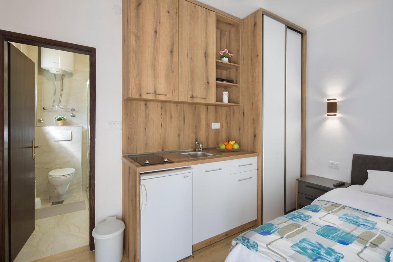 Center 2 Apartment