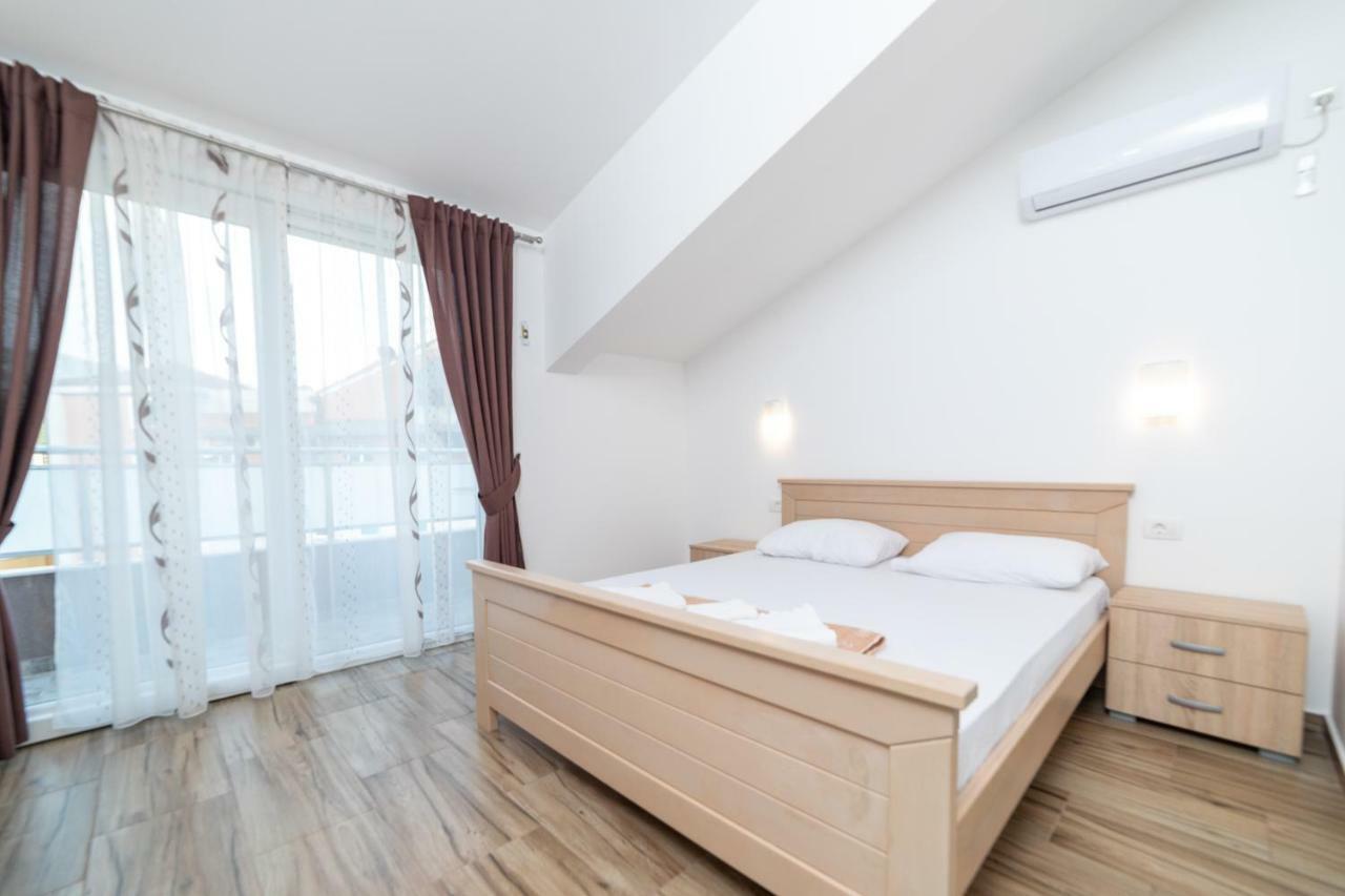 Apartment Center 2
