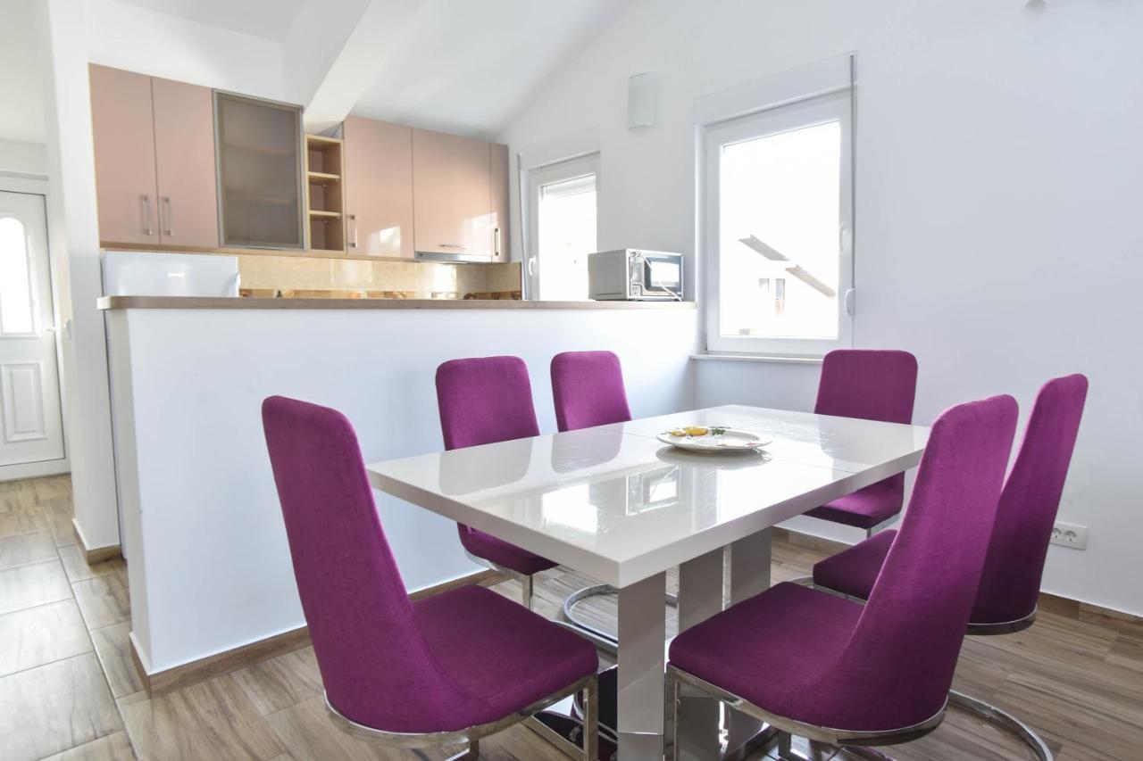Apartment Center 2